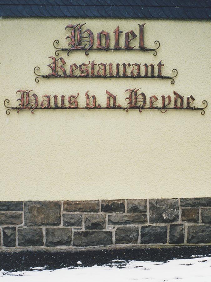 Haus Von Der Heyde Hotel Iserlohn Exterior photo